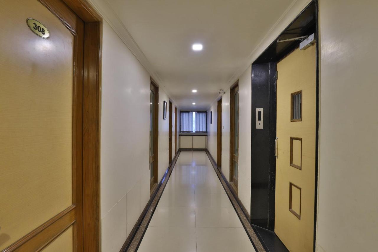 Capital O 1338 Hotel Harmony Rajkot Exterior foto